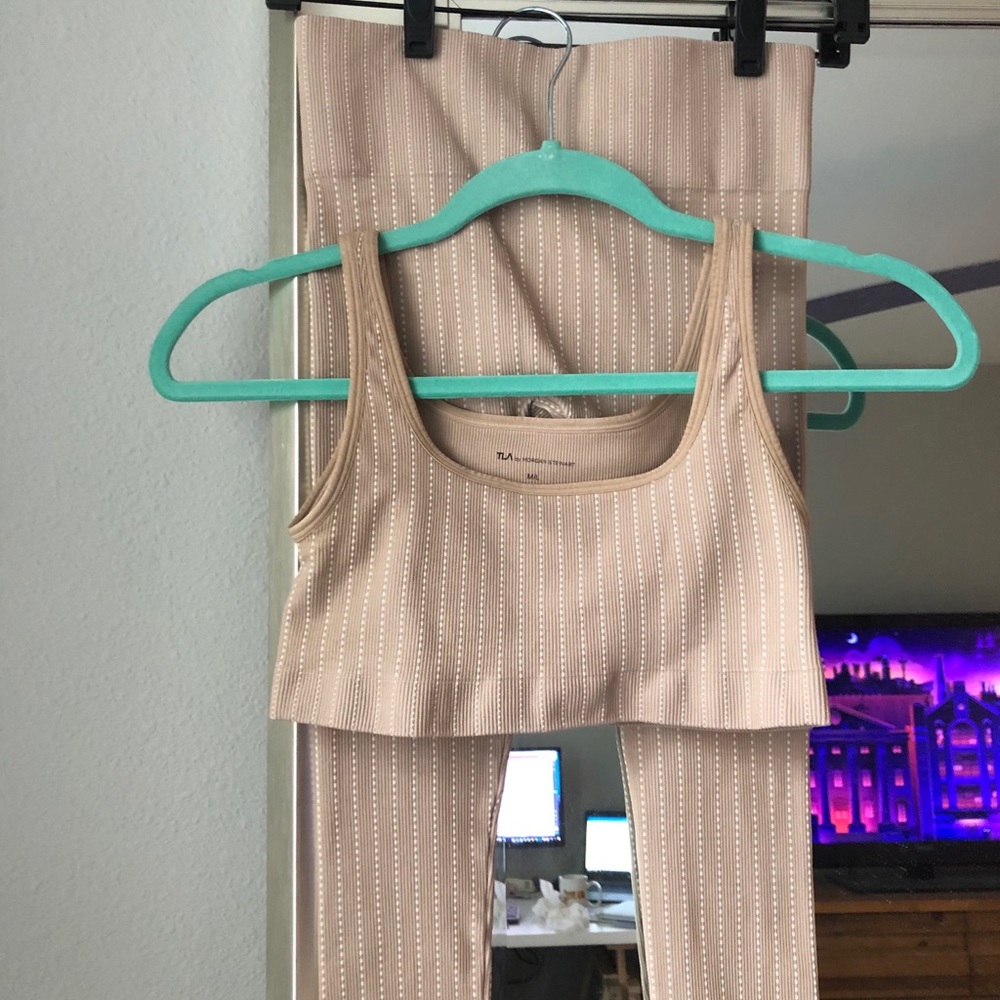 TLA Workout Set - Affogato Pinstripe